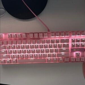 Pink Mechanical Keyboard by MageGee
